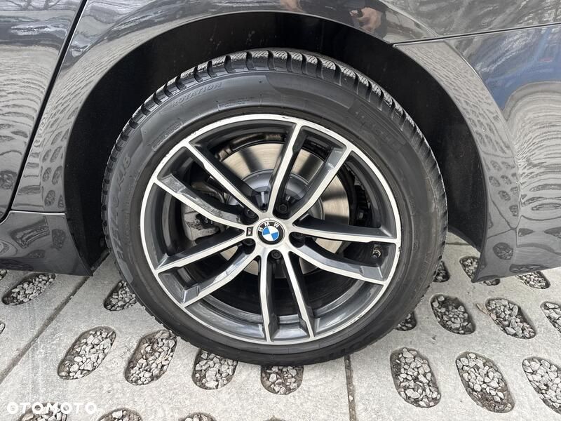 BMW Seria 5 530i mHEV M Sport sport - 18