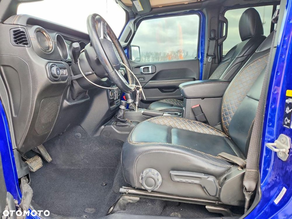 Jeep Wrangler Unlimited 3.6 Automatik Sahara - 8