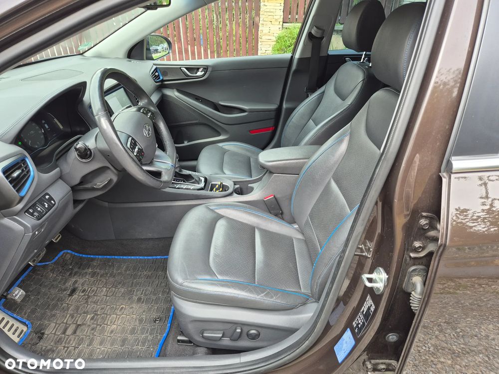 Hyundai IONIQ 1.6 GDI Premium - 9