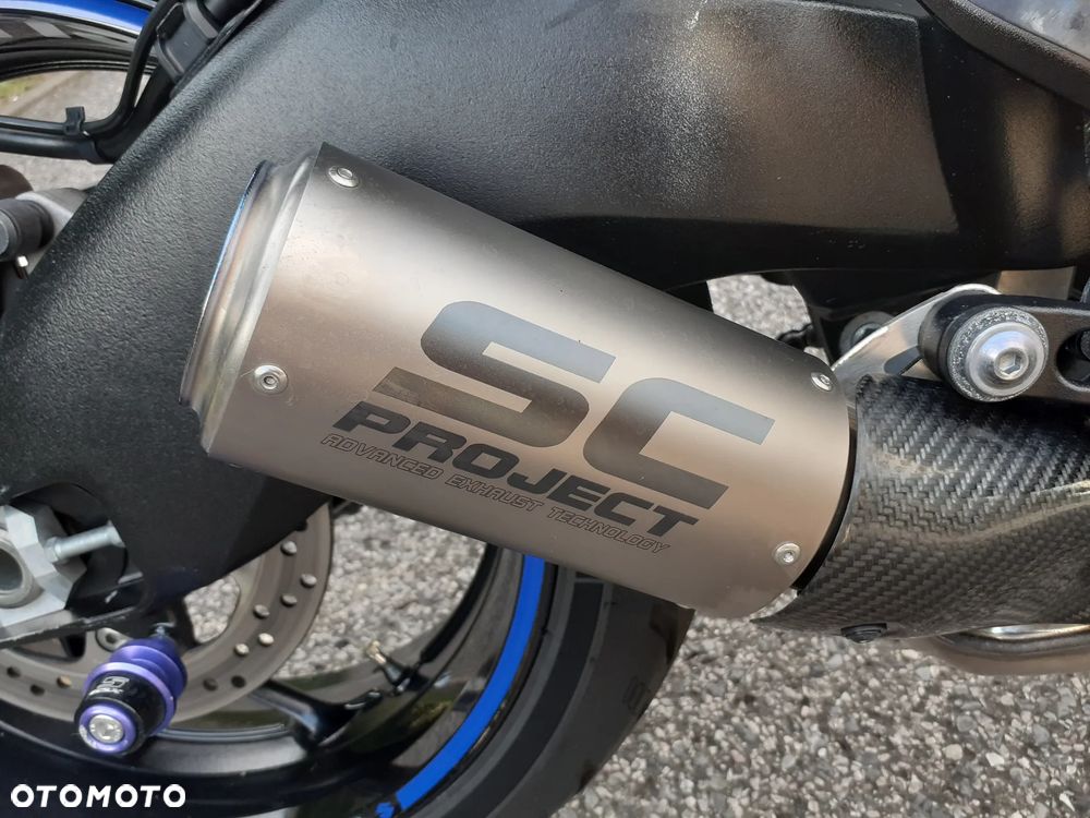 Suzuki GSX 1000 - 3