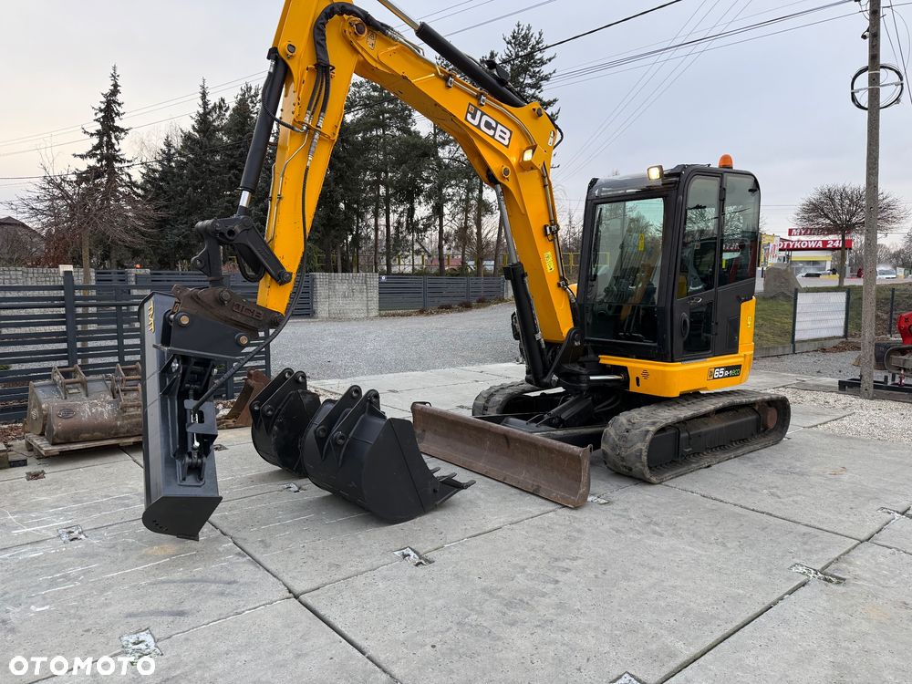 JCB 65R-1