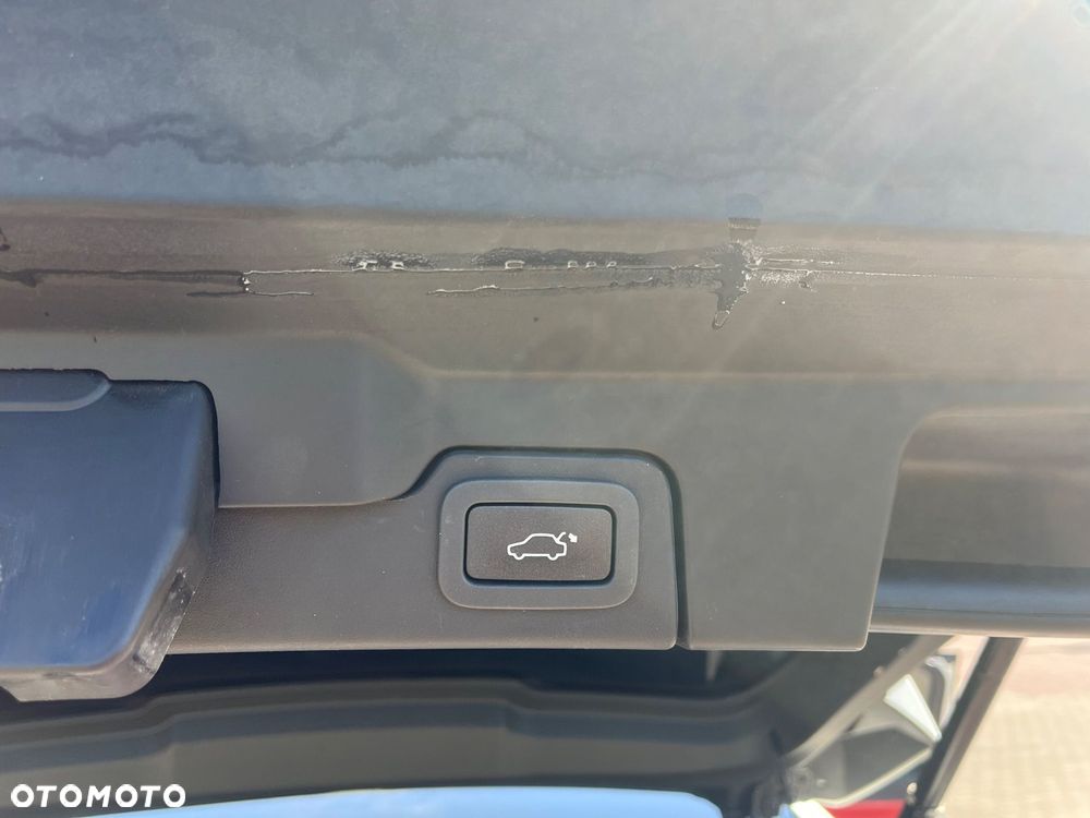 Land Rover Range Rover Evoque - 16