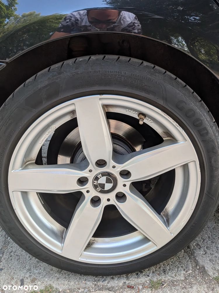 BMW Seria 3 325i - 38