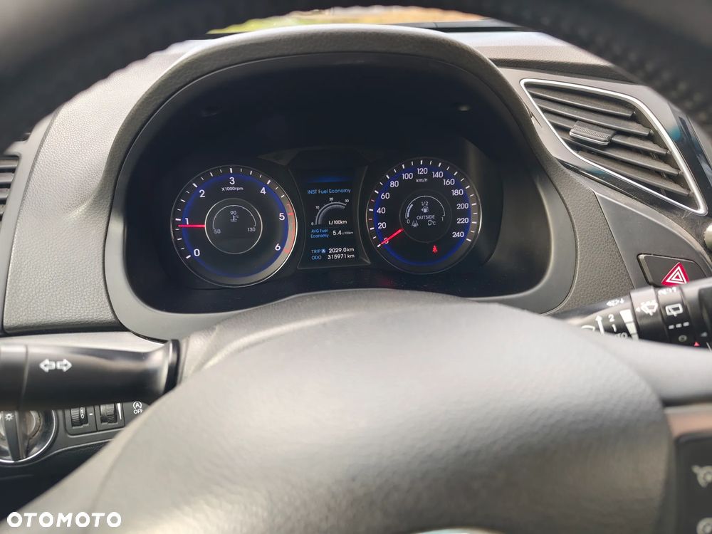 Hyundai i40 1.7 CRDi Comfort - 2