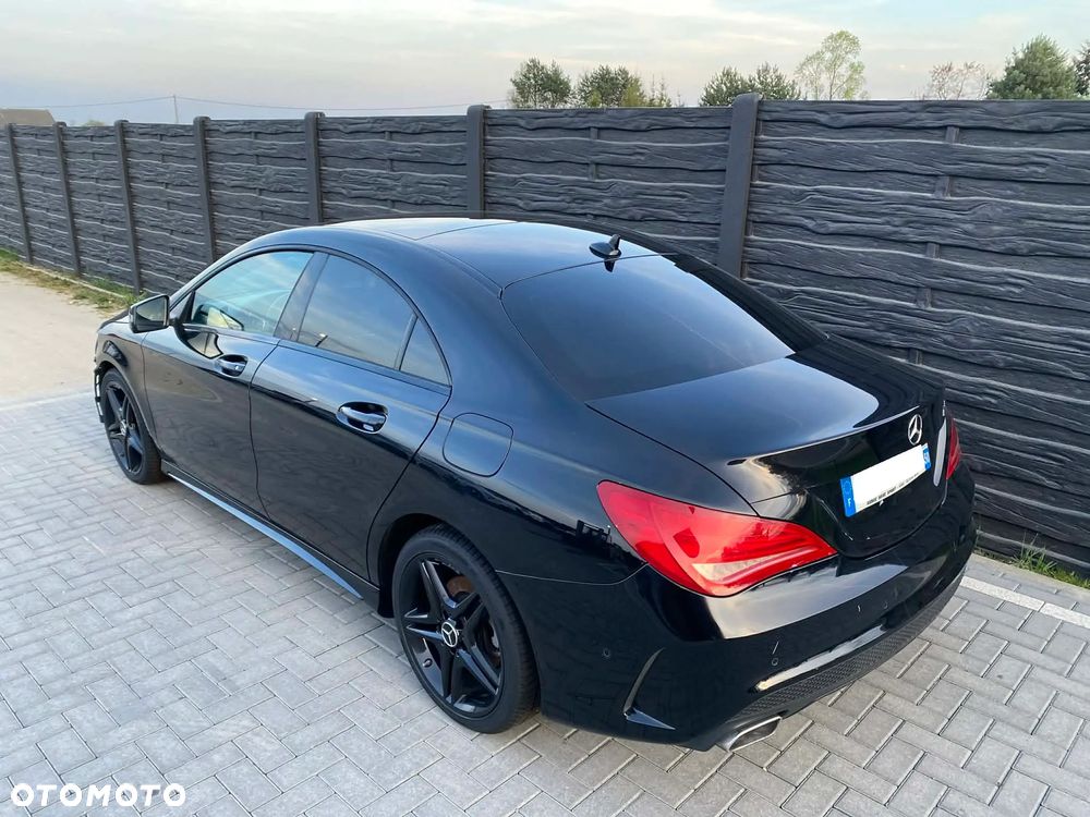 Mercedes-Benz CLA 220 CDI 7G-DCT AMG Line - 34