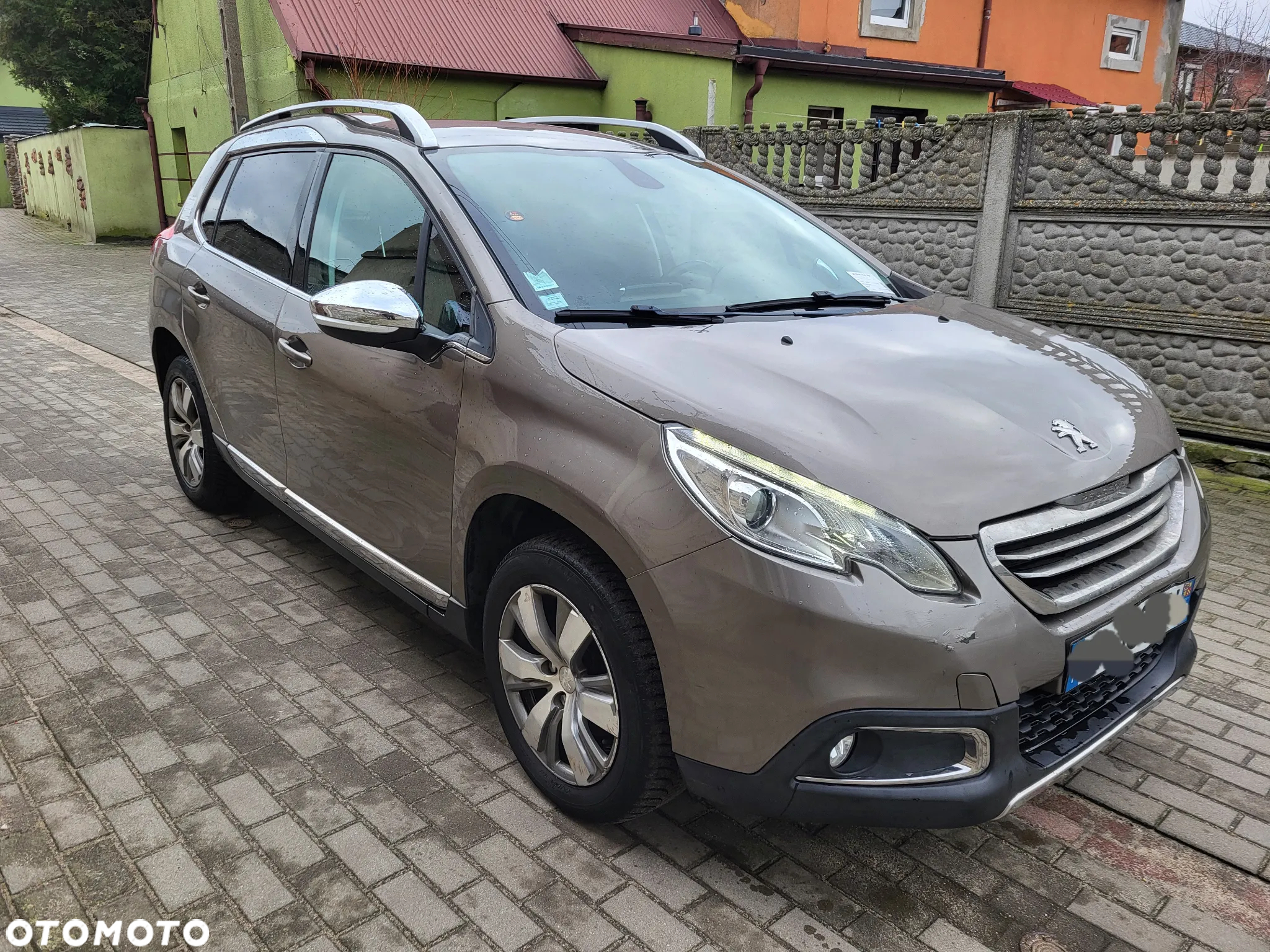 Peugeot 2008 e-HDi FAP 115 STOP & START Allure - 3