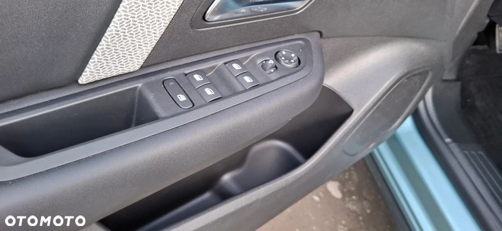 Citroën C4 PureTech 130 Stop&Start PLUS - 15