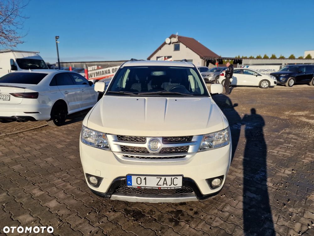 Fiat Freemont 2.0 Multijet Lounge AWD - 4