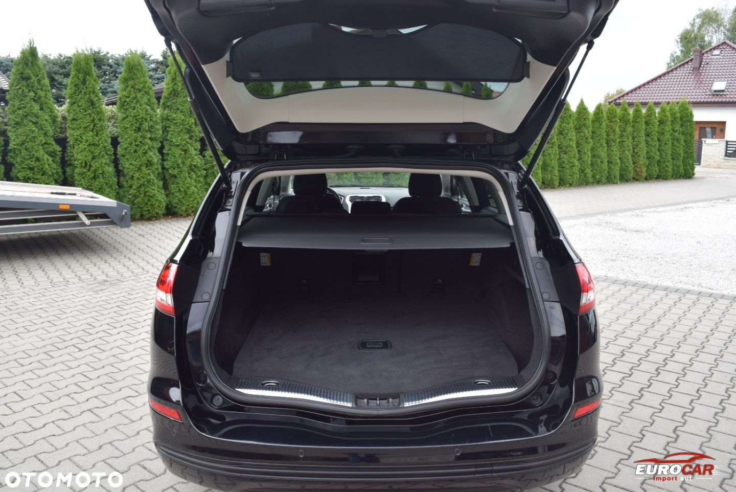 Ford Mondeo - 33