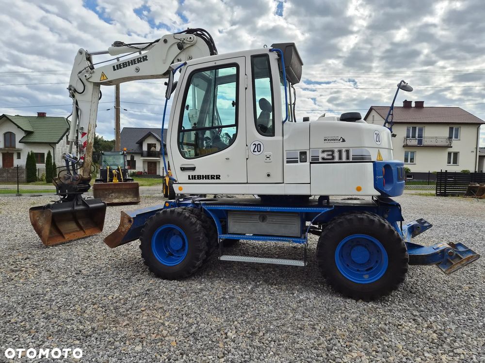 Liebherr A311 litronic - 1