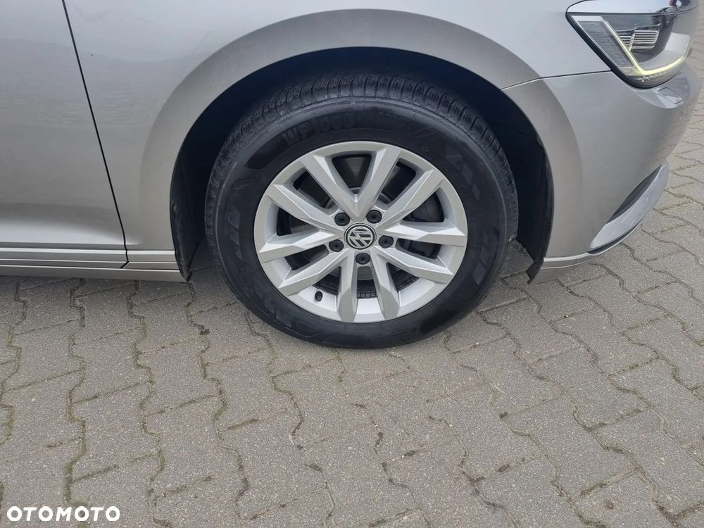 Volkswagen Passat 1.8 TSI BMT Comfortline DSG - 17