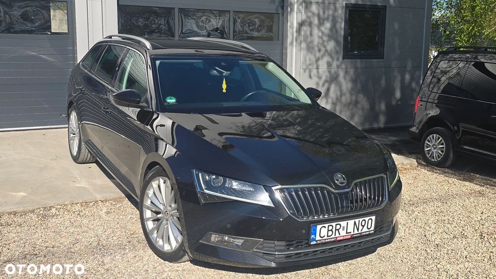 Skoda Superb 2.0 TDI Sportline DSG - 1
