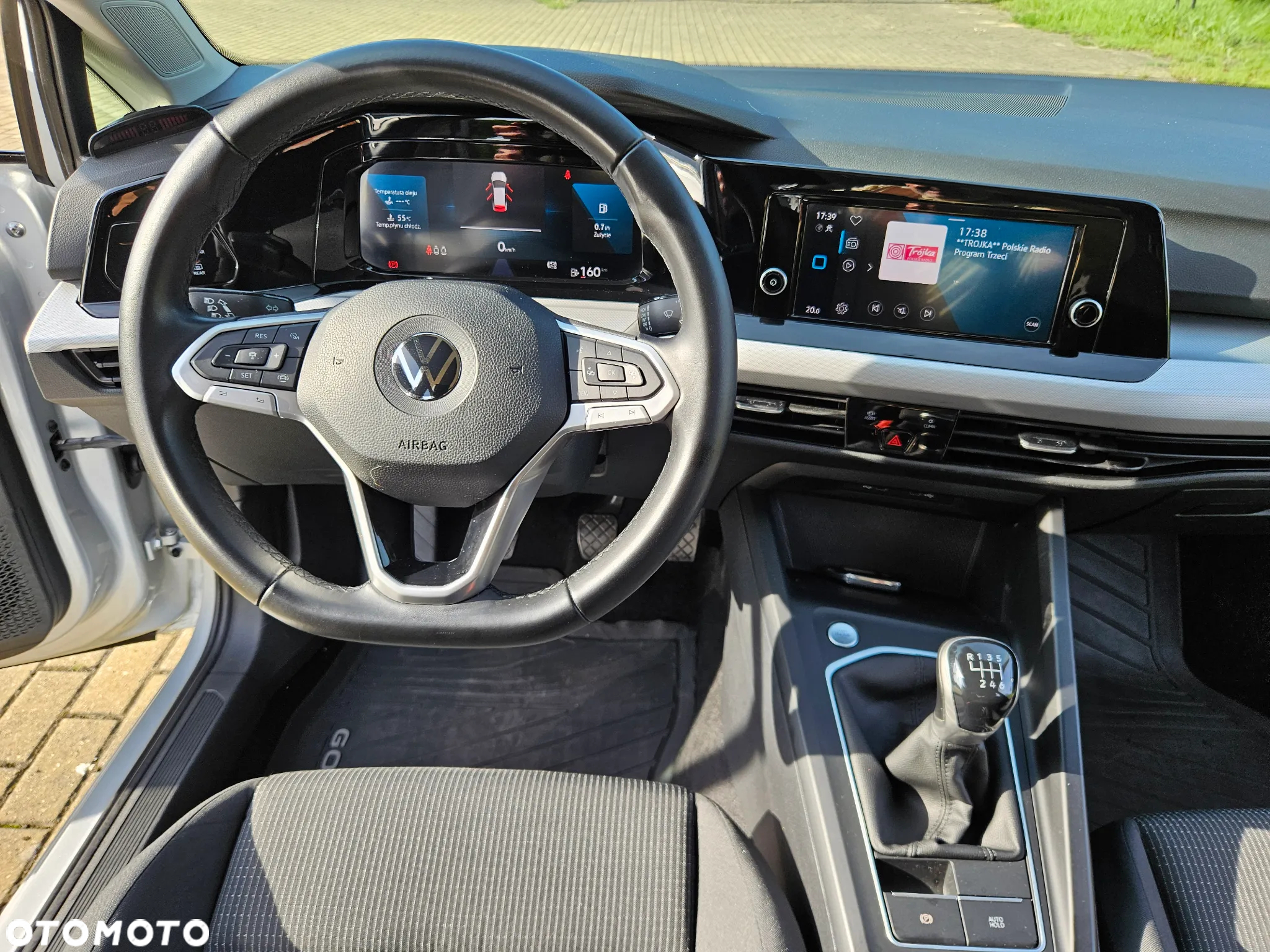 Volkswagen Golf VIII 2.0 TDI - 22