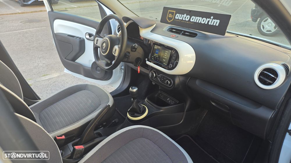 Renault Twingo 1.0 SCe Equilibre - 19