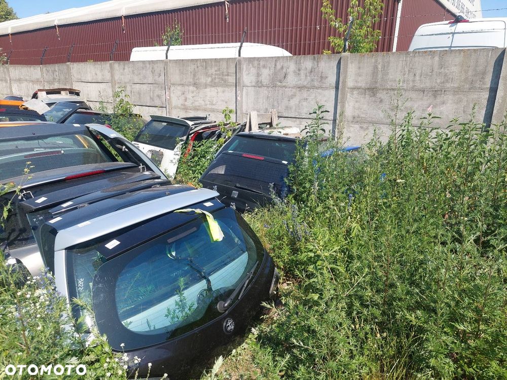 KOMPLETNY TYŁ KLAPA BAGAŻNIKA ZDERZAK TYŁ LAMPY ALFA ROMEO 147 I 821/A - 15