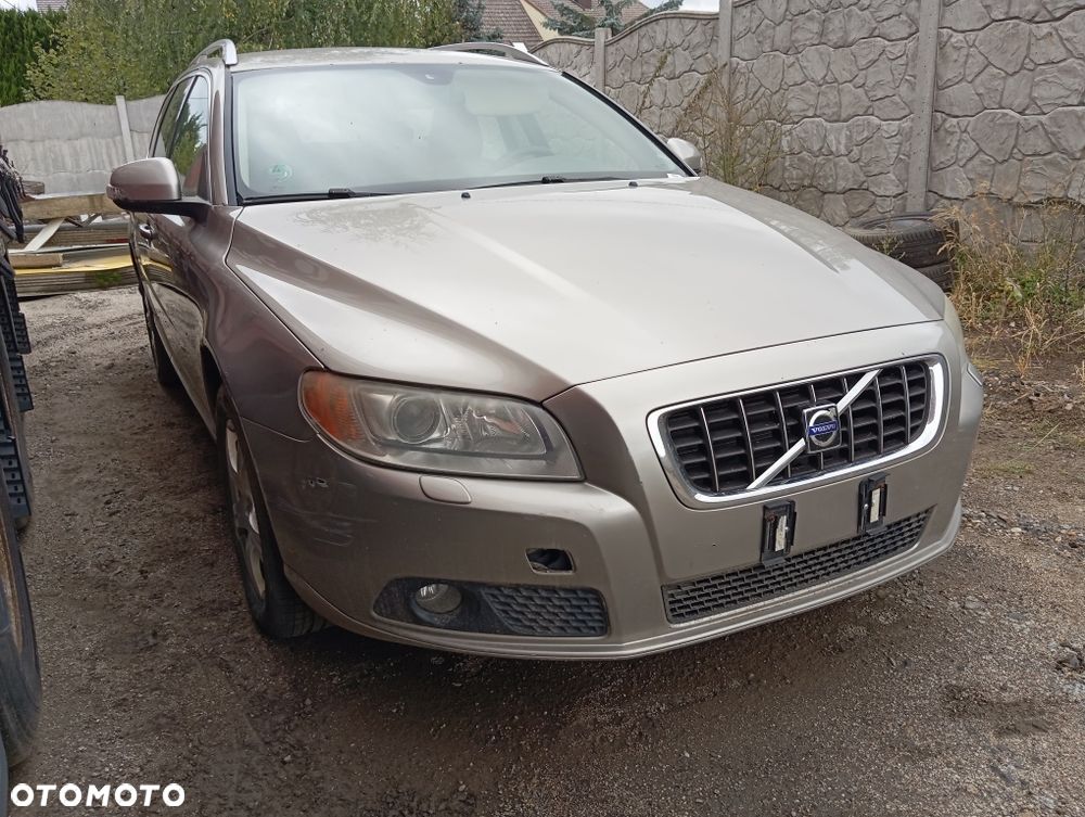 Volvo V70 - 2