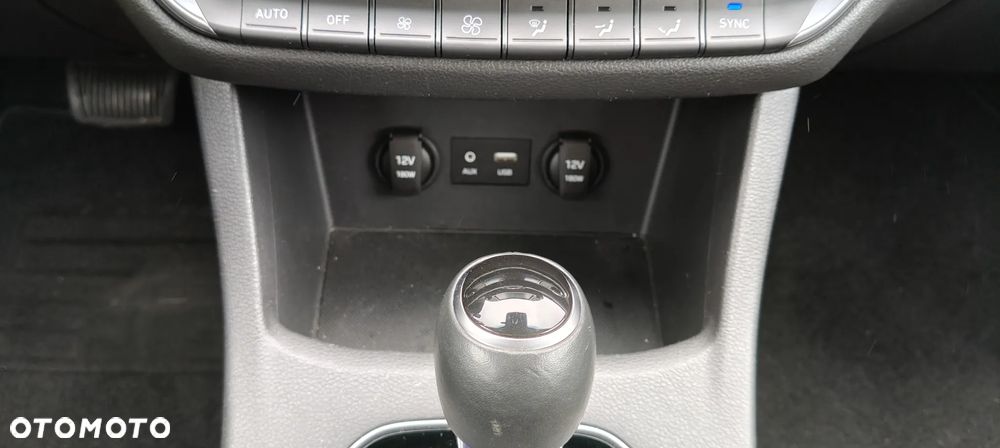 Hyundai i30 1.6 CRDI DCT Passion Plus - 19