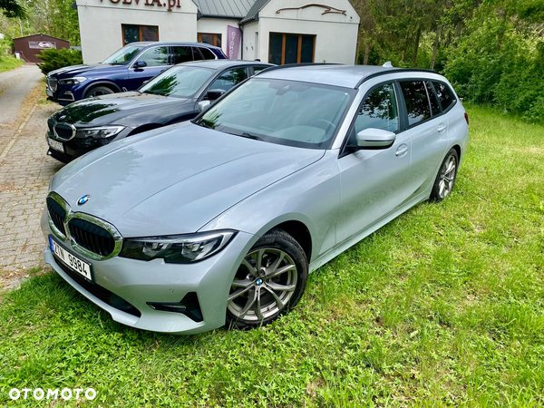 BMW Seria 3 320d Touring Sport Line