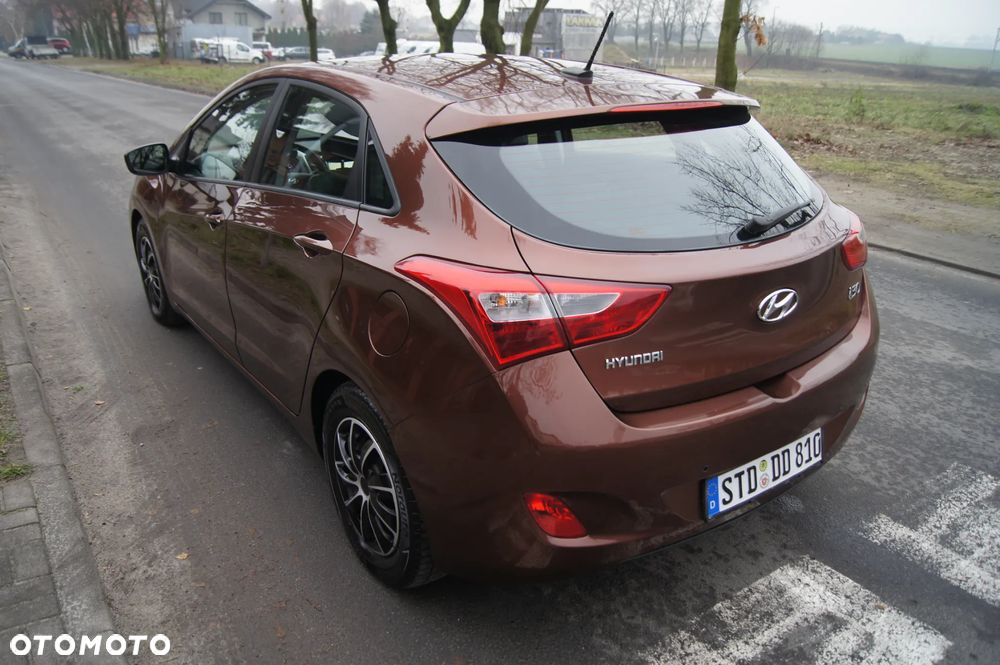 Hyundai i30 1.4 Premium - 5