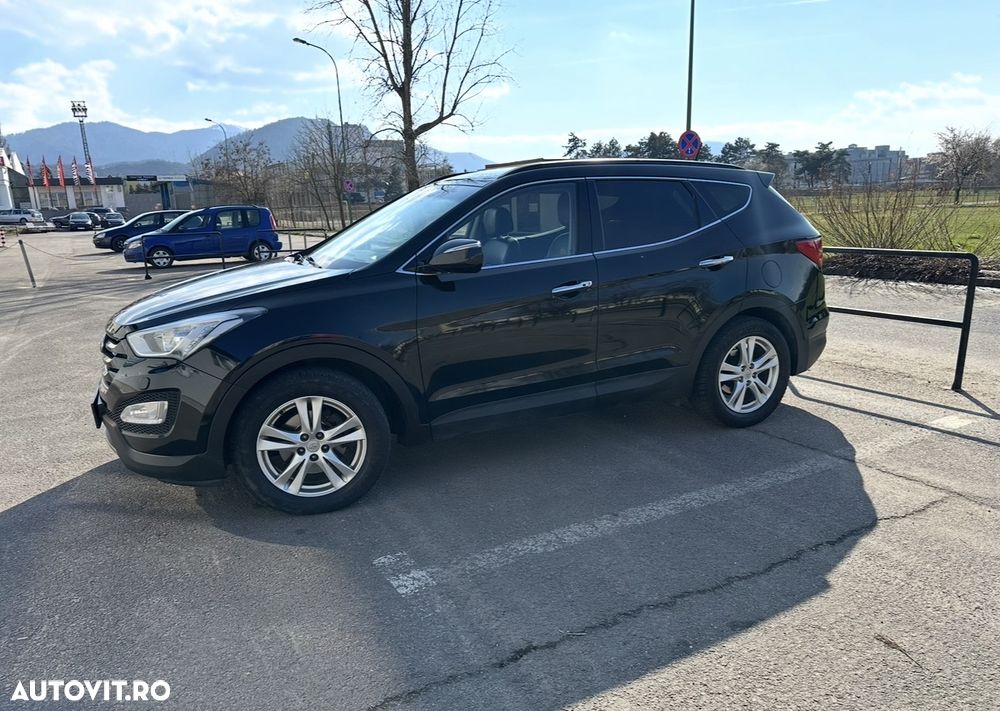 Hyundai Santa Fe - 1