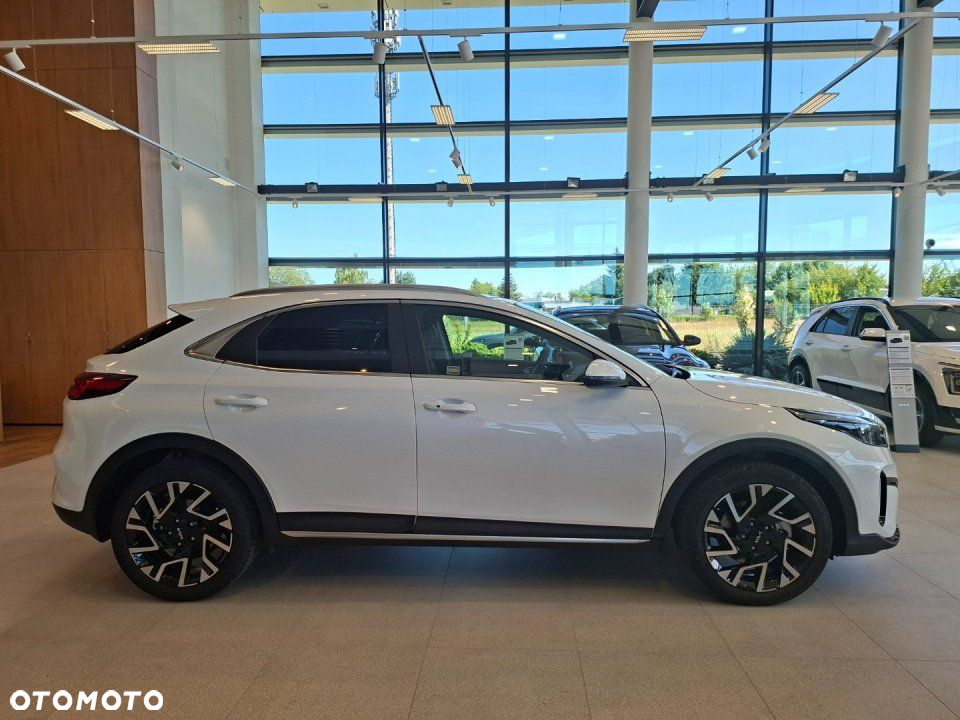 Kia XCeed - 3