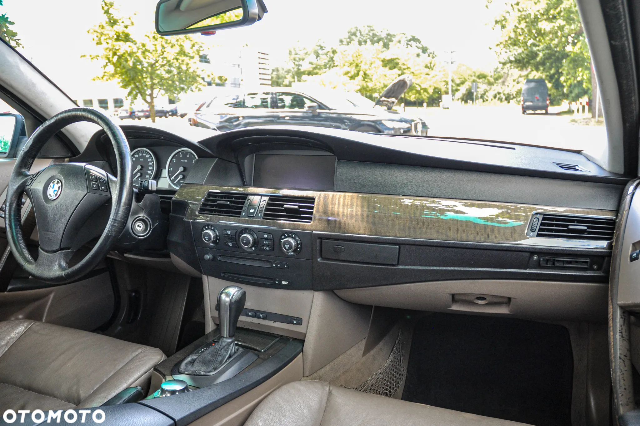 BMW Seria 5 - 10