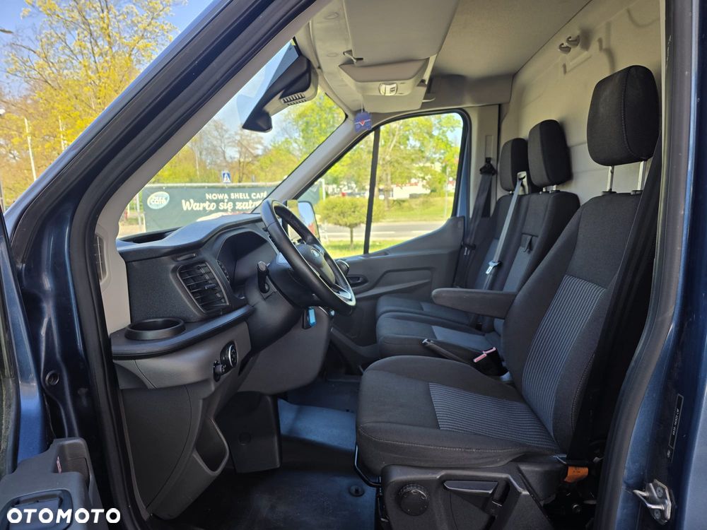 Ford Transit - 21