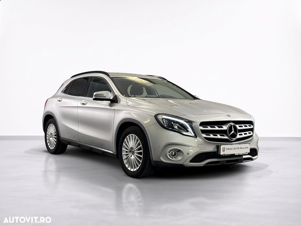 Mercedes-Benz GLA - 8