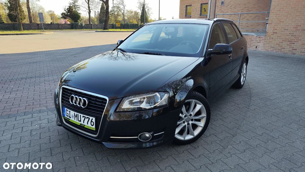 Audi A3 Sportback 2.0 TDI Ambition - 2