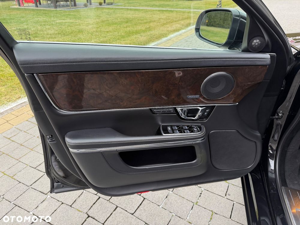 Jaguar XJ 3.0 V6 Kompressor AWD Langversion Portfolio - 10