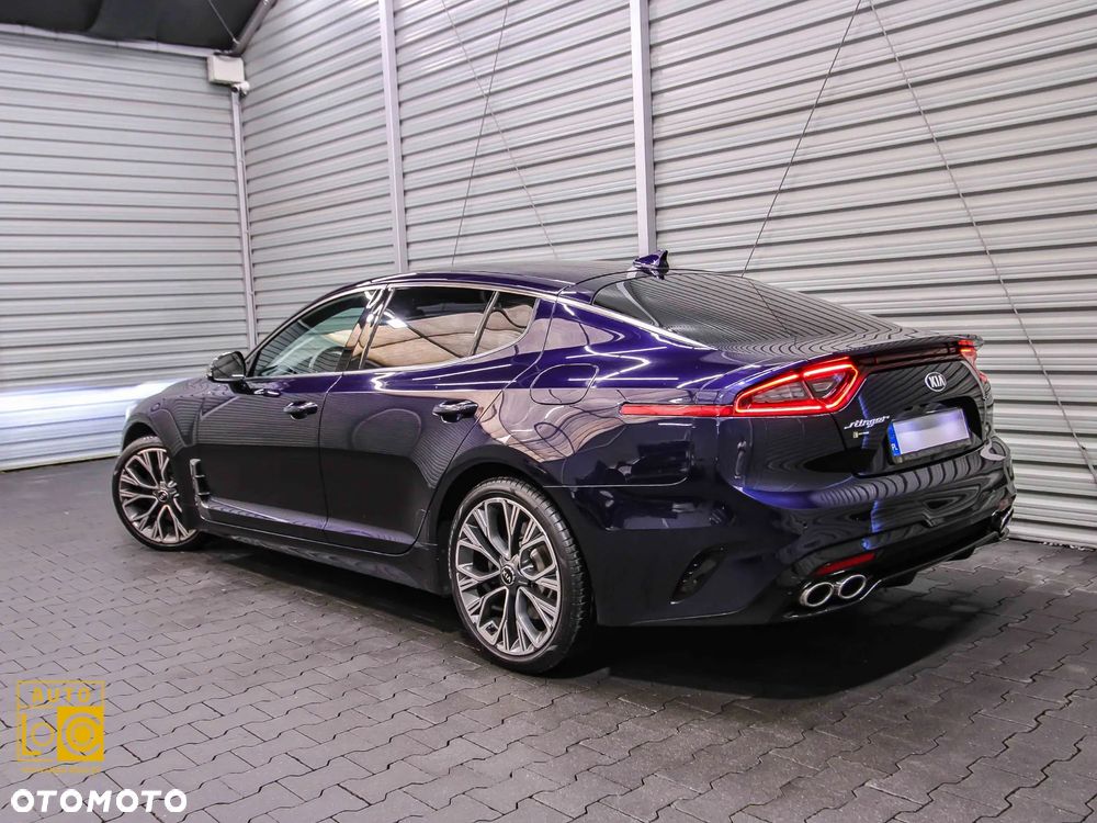 Kia Stinger 2.0 T-GDI GT Line - 4