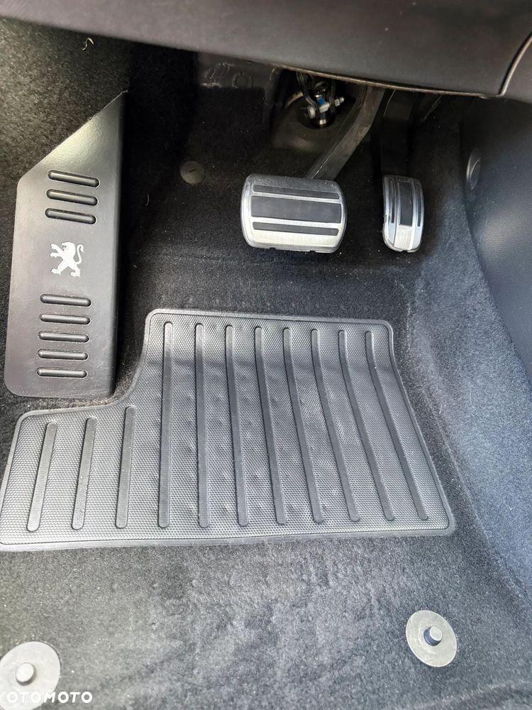 Peugeot 2008 Active - 16