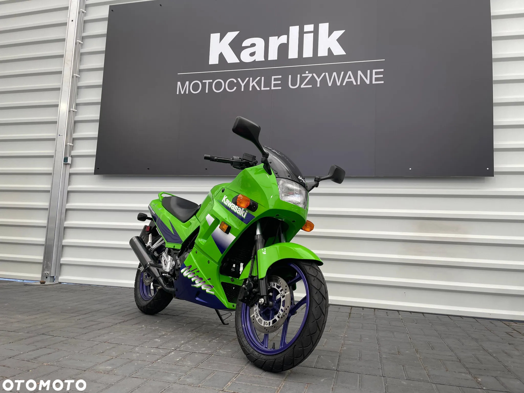 Kawasaki GPX - 7