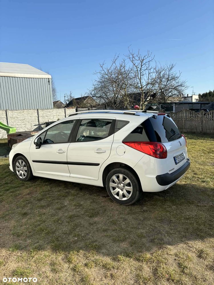 Peugeot 207 1.4 16V Trendy - 4