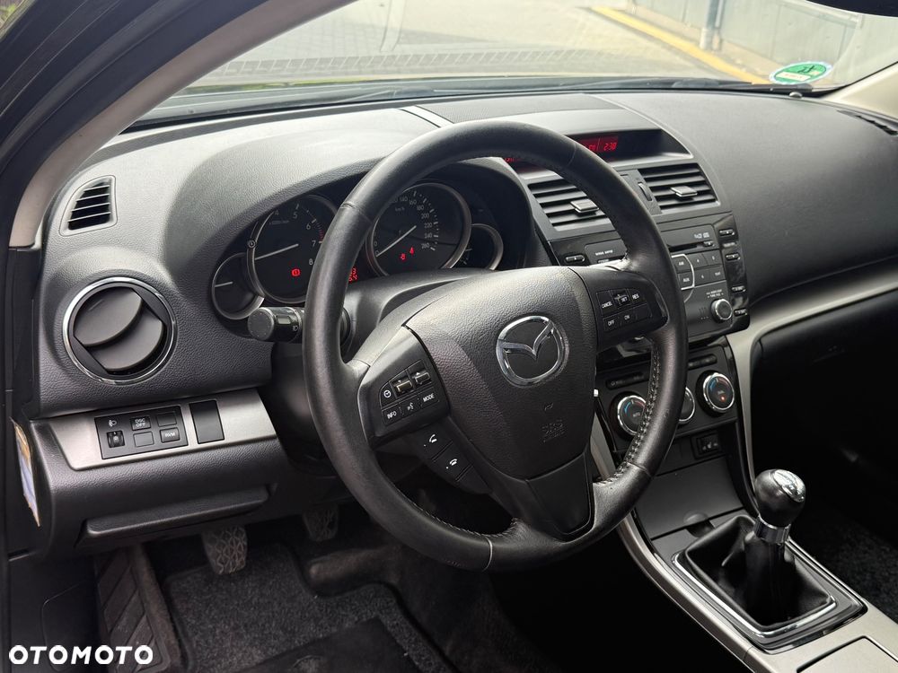 Mazda 6 Sport 1.8 Comfort - 18