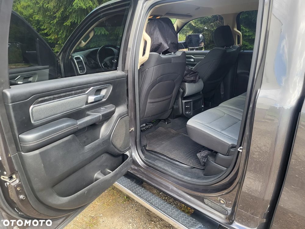 RAM 1500 Quad Cab Longbed Bighorn - 31