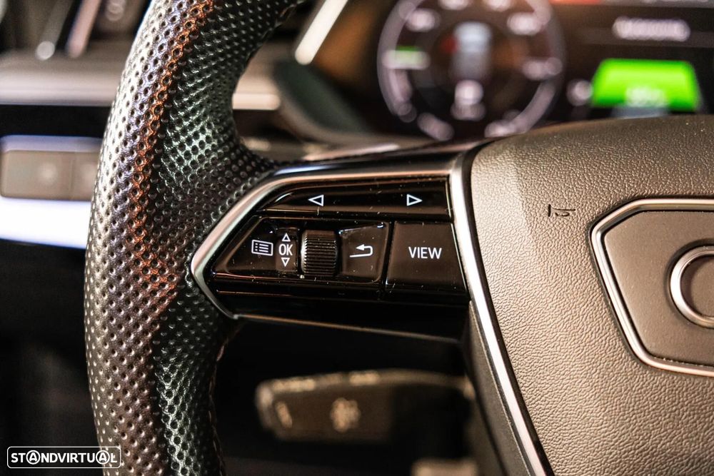 Audi e-tron 55 quattro - 24