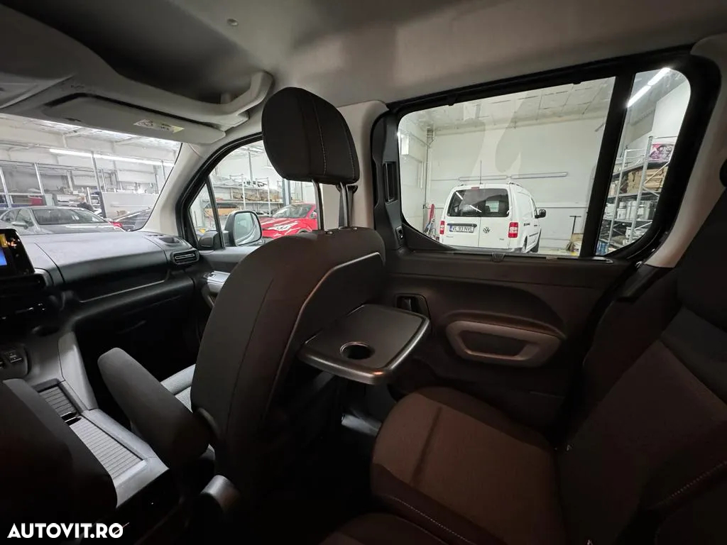 Toyota Proace City Verso 136 CP 50 kWh L2 6+1 Family - 18