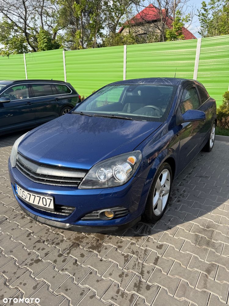 Opel Astra 2.0 T Sport - 1