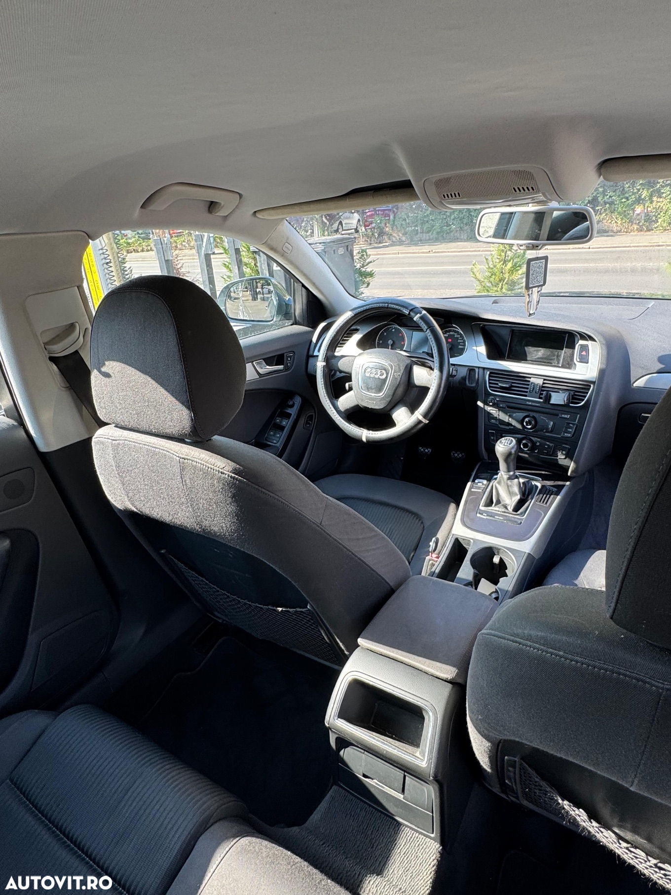 Audi A4 2.0 TDI B8 - 7