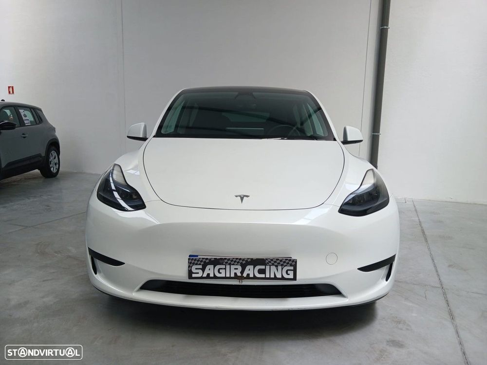 Tesla Model Y Standard - 3