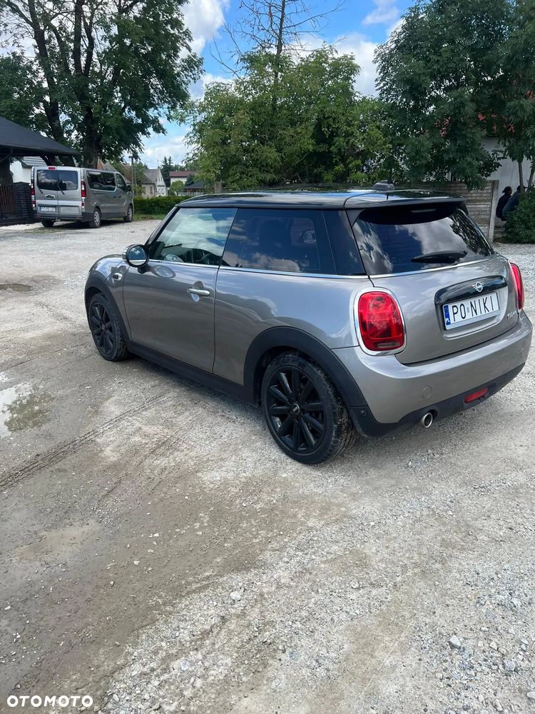 MINI Cooper Standard - 5