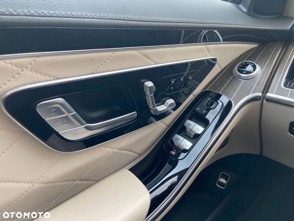 Mercedes-Benz Klasa S 400 d 4-Matic AMG Line 9G-TRONIC - 16
