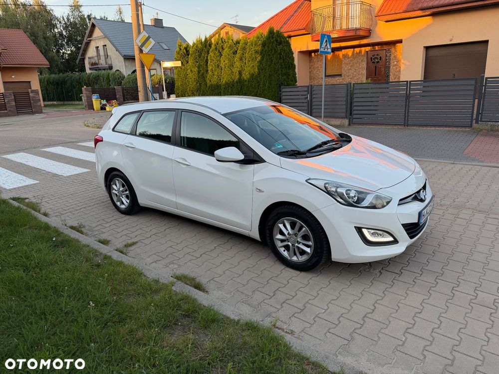Hyundai i30 1.6 Comfort World Cup - 15