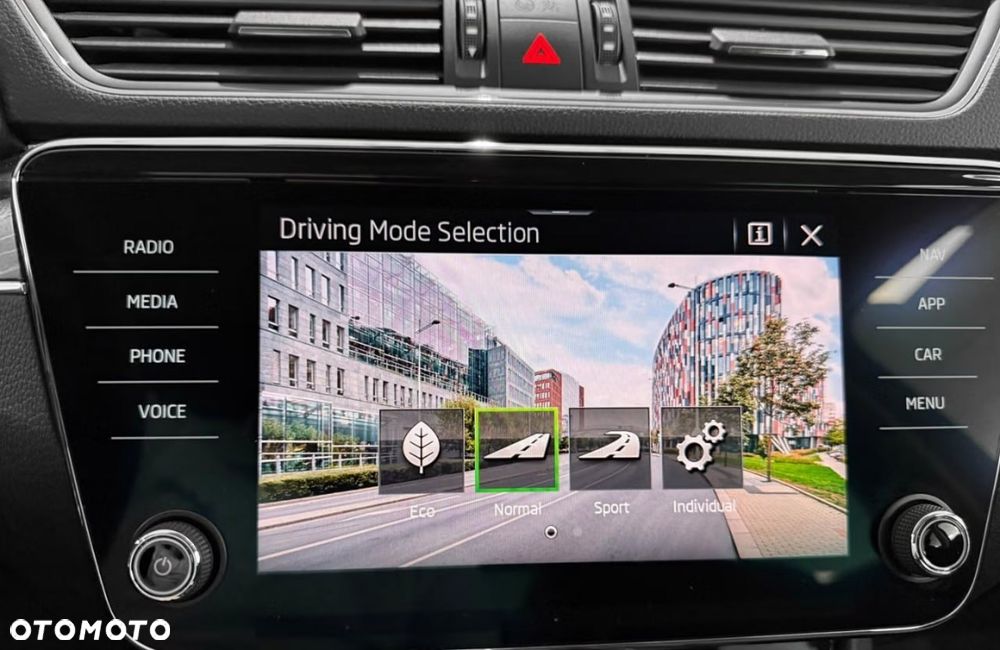 Skoda Superb 1.4 TSI Plug-In Hybrid Style DSG - 15