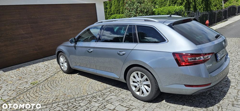 Skoda Superb 1.5 TSI ACT Ambition - 4