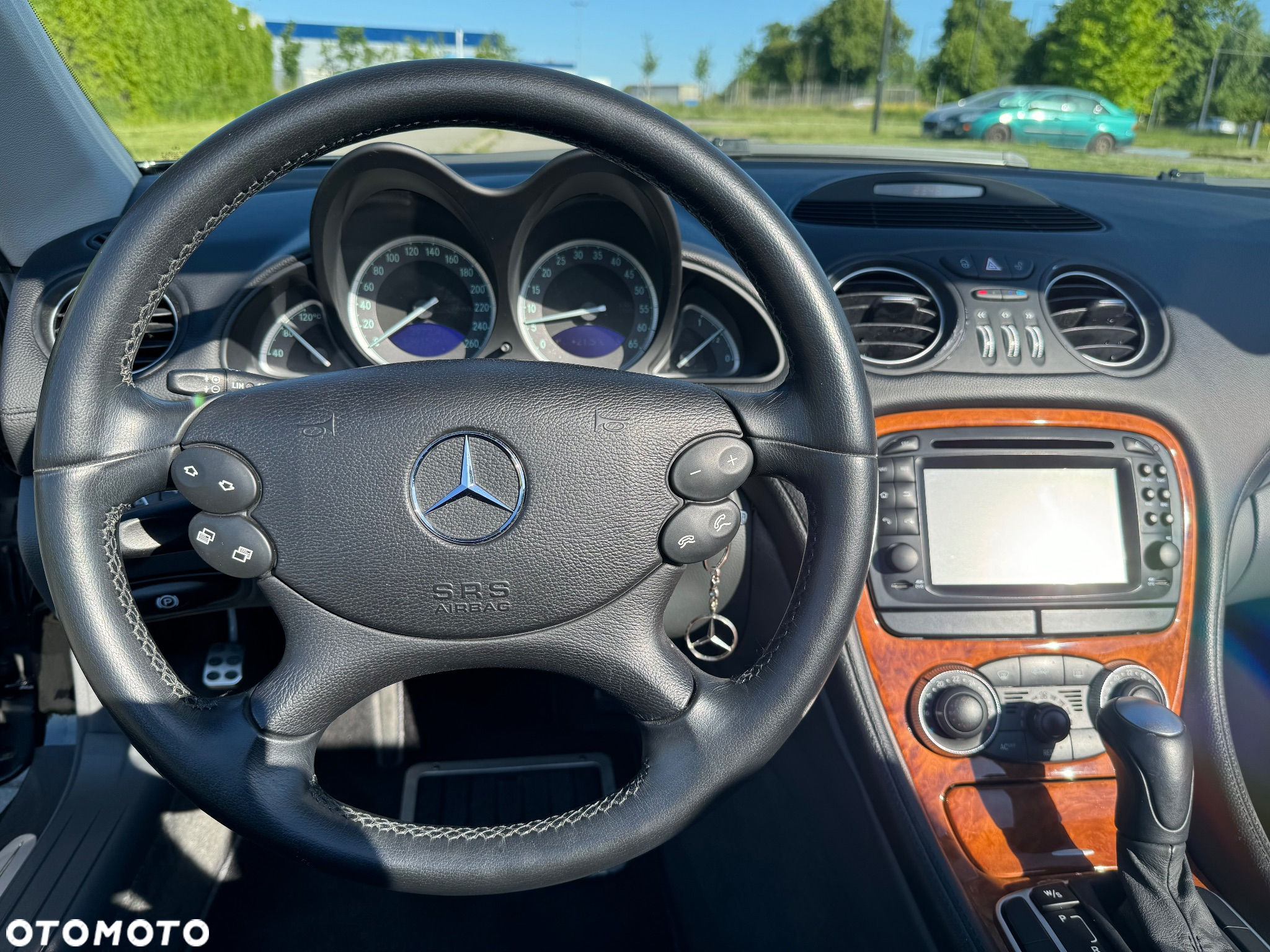 Mercedes-Benz SL 500 - 16