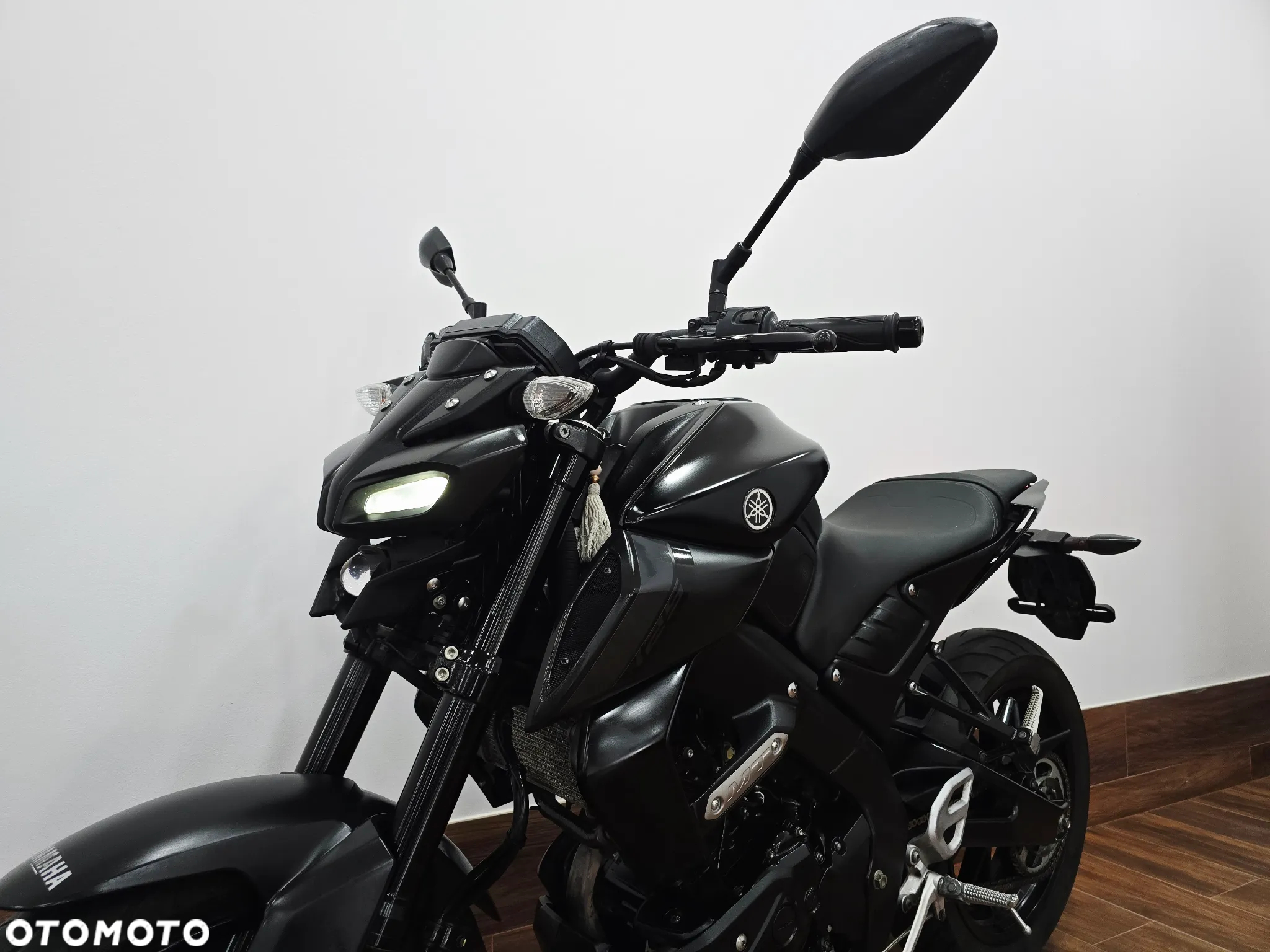 Yamaha MT - 5