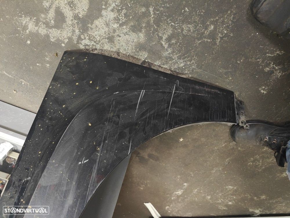 Guarda Lamas Frente Esquerdo Bmw Ix I20 - 3