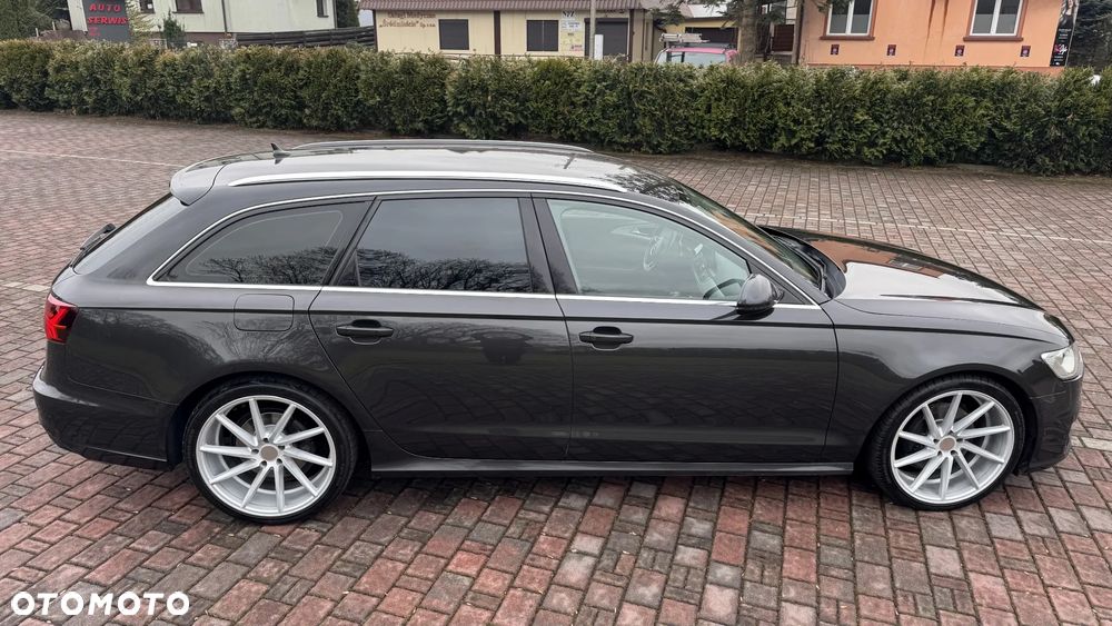Audi A6 Avant - 16